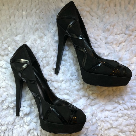 Black BAKERS heel. Size 7.5 - Picture 2 of 7